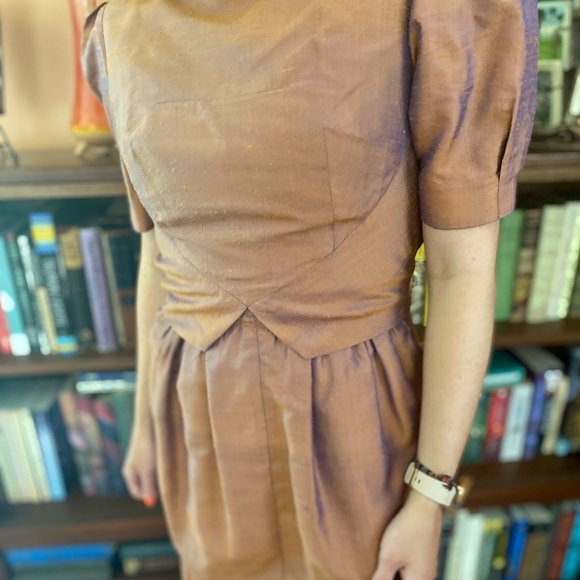 Vintage 1950s Vogue Couturier Design Handwoven Iridescent Silk Midi Dress - Picture 3 of 9